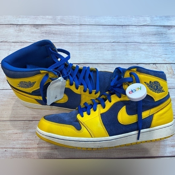 Nike Air Jordan 1 Laney 2013 Men’s Size 11 Great Condition 555088-707 - Picture 1 of 6